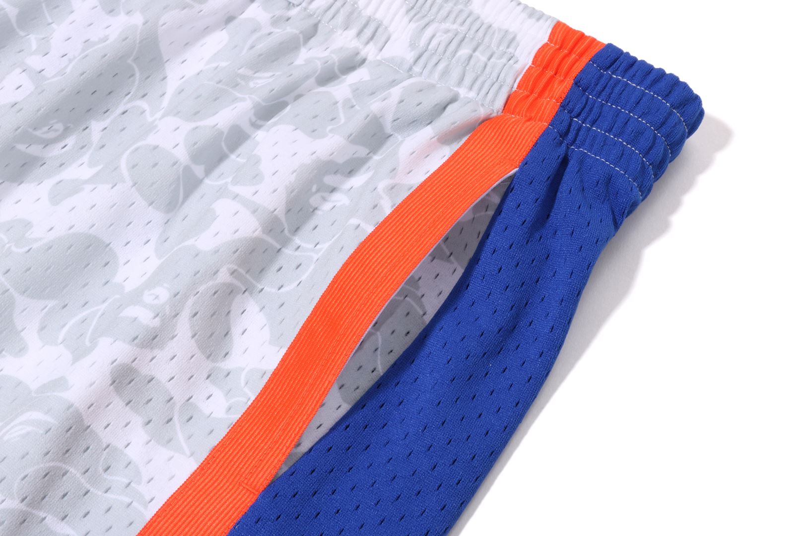 BAPEÂ® X MITCHELL & NESS NEW YORK KNICKS JERSEY SHORTS